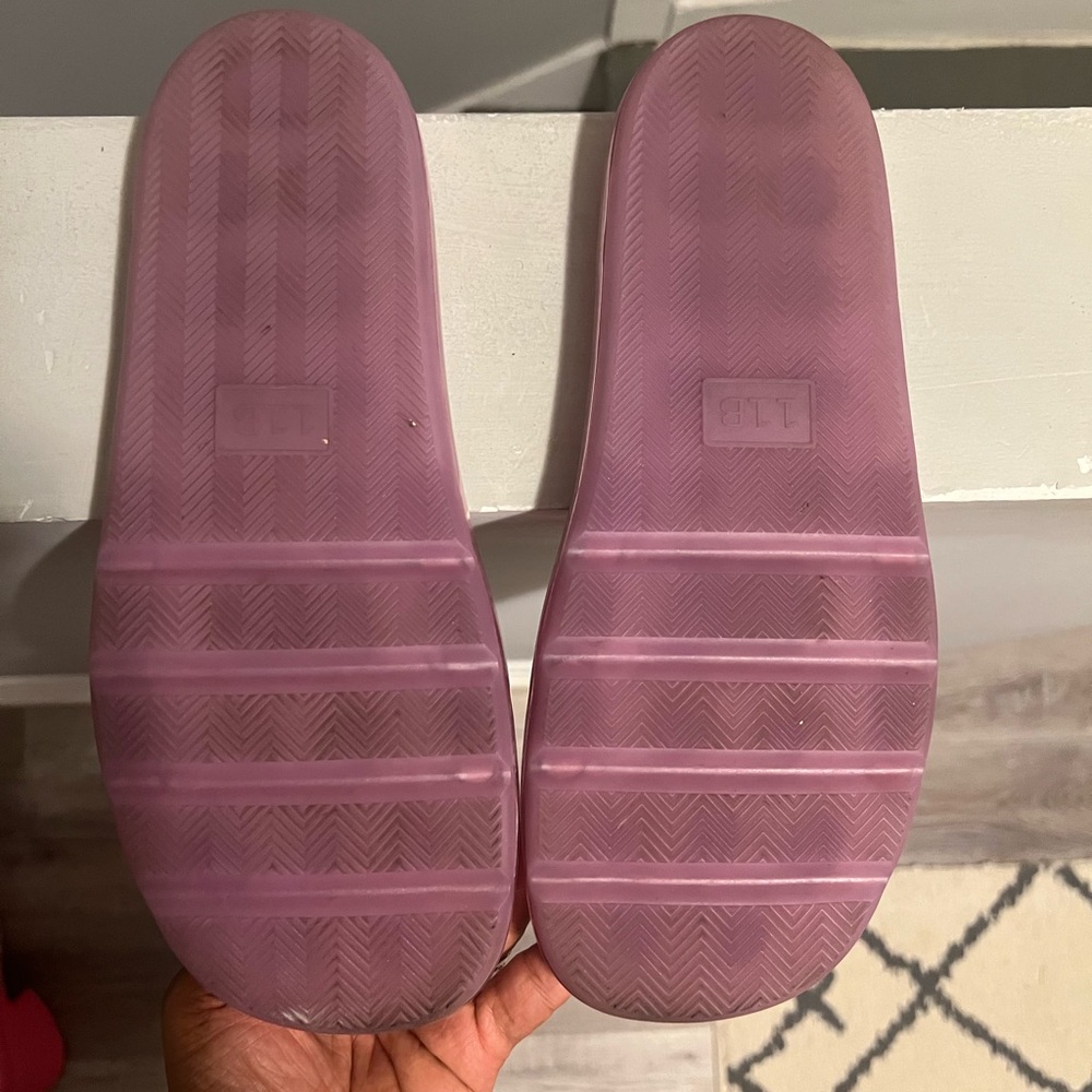 Pink Slide Sandals with Logo-Style Strap - Picture 4 of 4